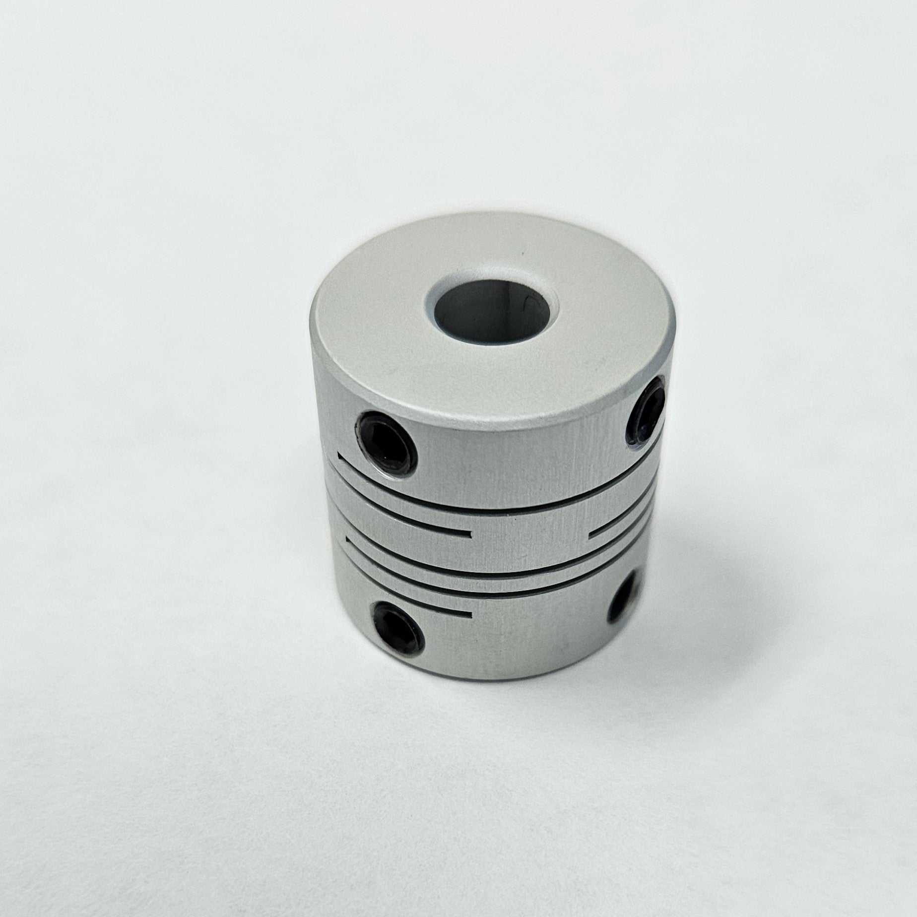Close-up image of the Oven Shaker - Shaker O Ring by Printomize America, showcasing the aluminum design and black screws.